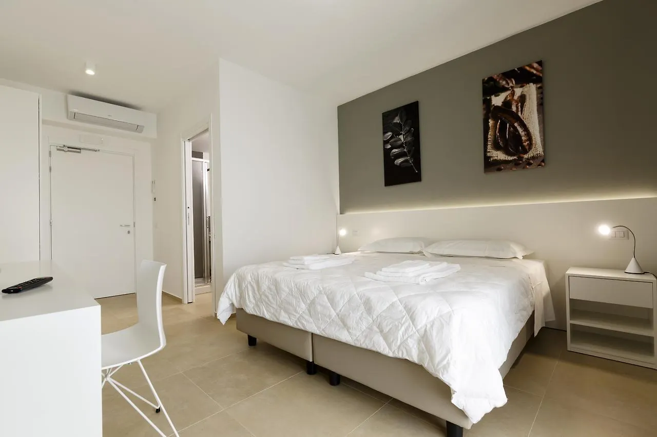 Southeast Hotel Chiaramonte Gulfi